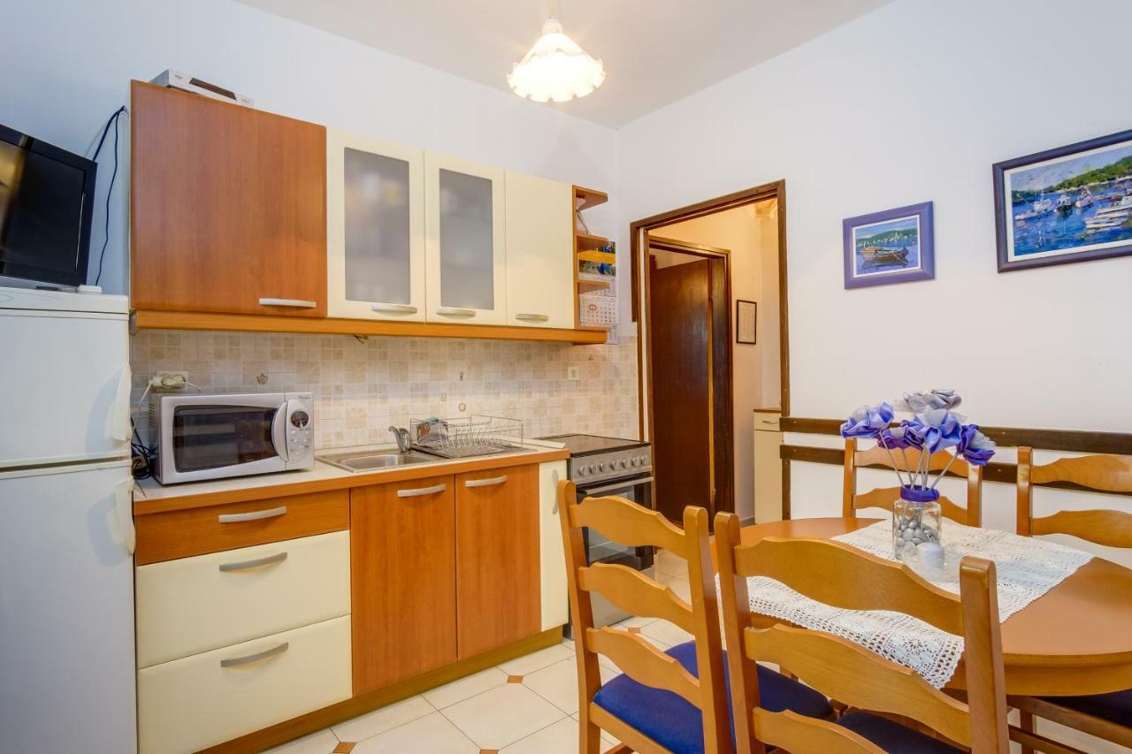 Apartman Anamarija Mali Lošinj Zewnętrze zdjęcie