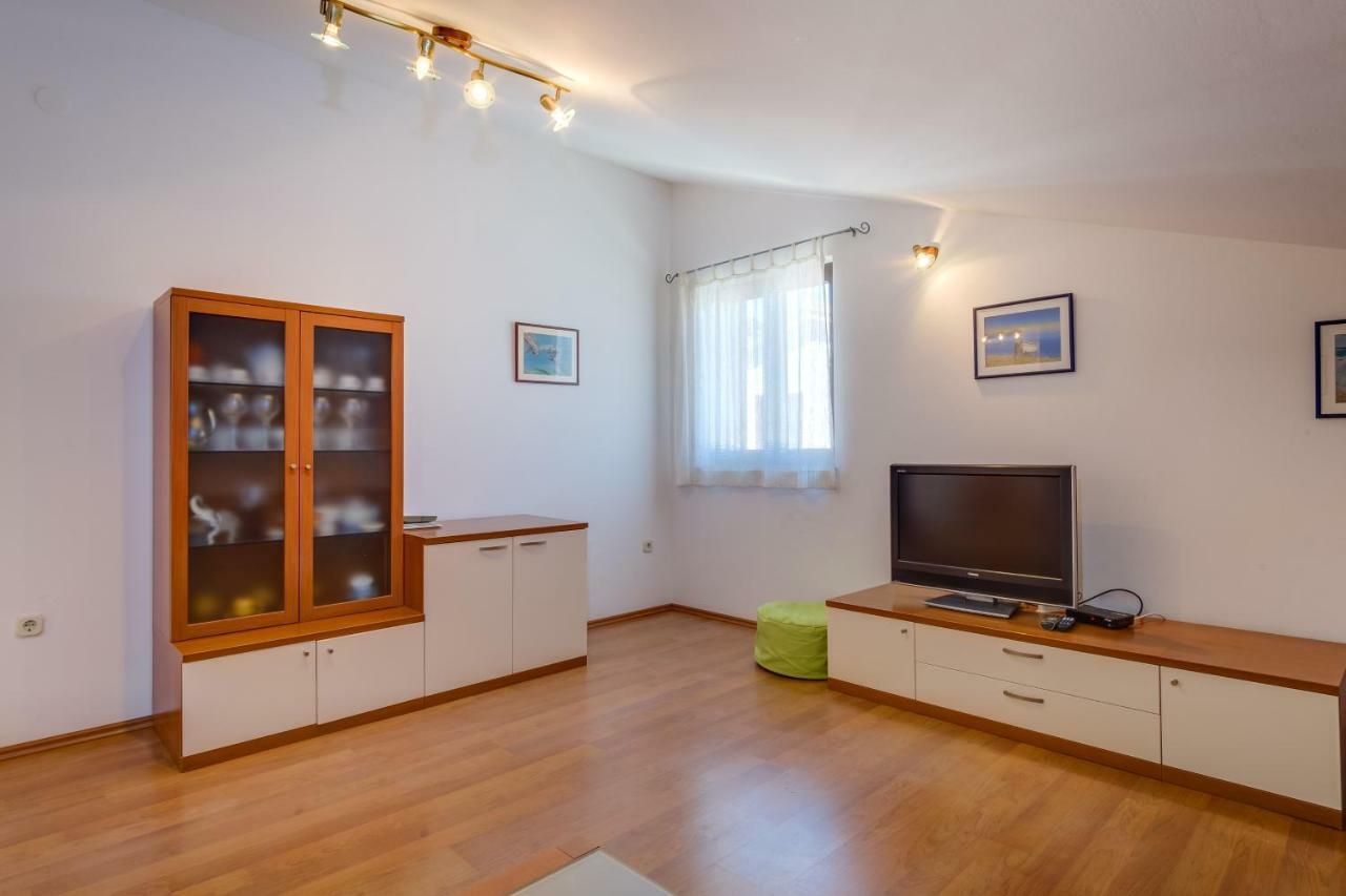 Apartman Anamarija Mali Lošinj Zewnętrze zdjęcie